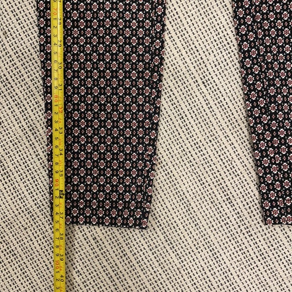 New Atmosphere Stretchy Motif Skinny Pants - Picture 10 of 10